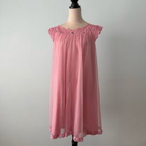 🌸 Vintage Shadow Line Pink Lace Nylon Nightgown | Medium